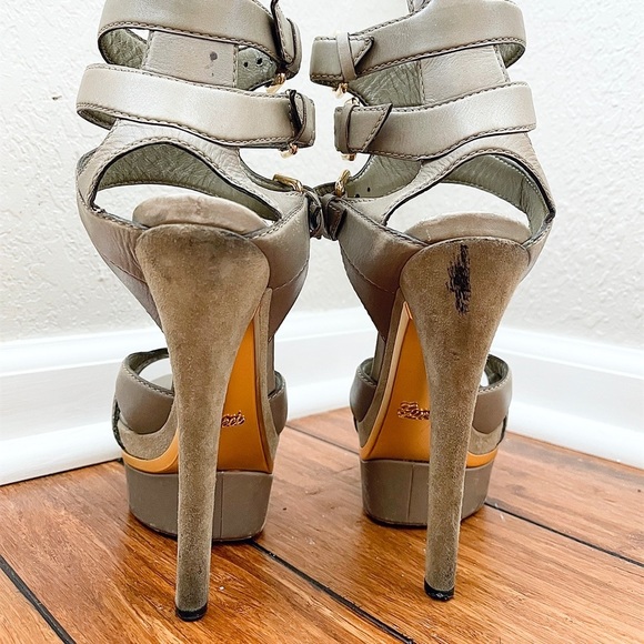 🎀HP🎀 GUCCI IMAN Triple Platforms, 39 - Picture 9 of 14